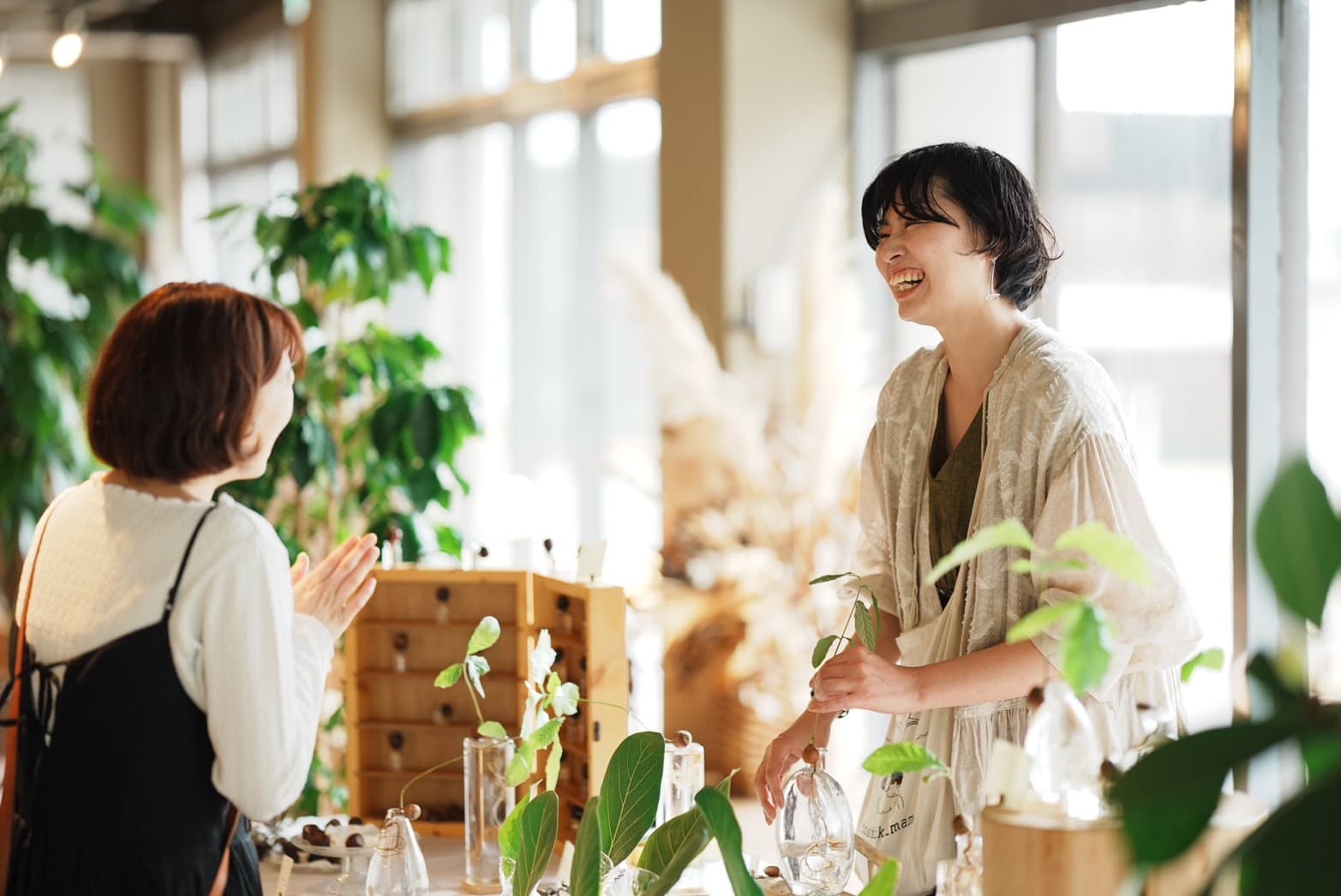 ”育てる過程を楽しむ”をコンセプトにした植物や革製品などを扱うお店を作り、変化を愛でる楽しさを伝えたい!