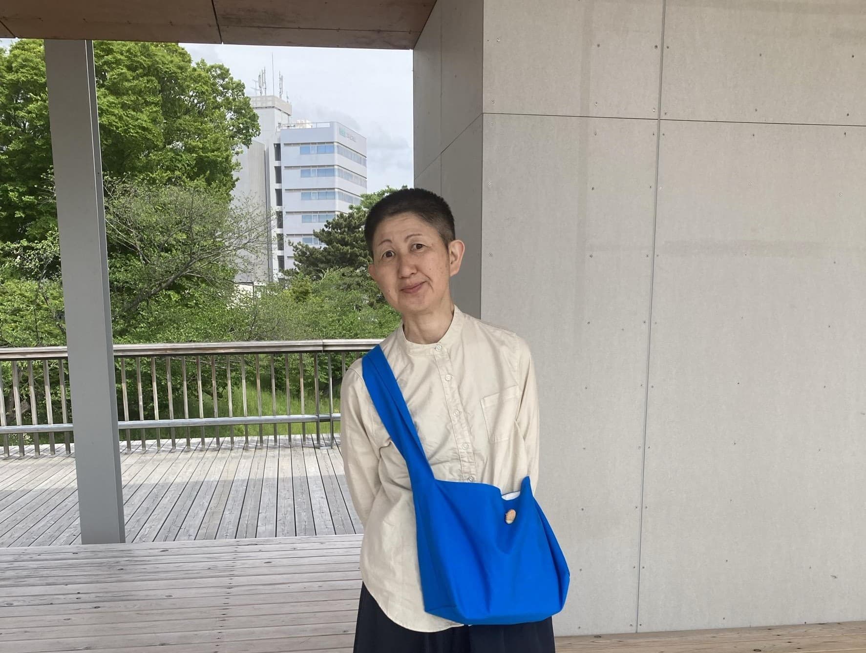 つらつらと過ぎる日常の中で、一旦立ち停まって考える場所を提供したい。