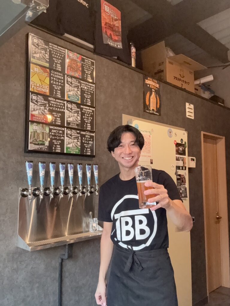 アイドルに会えるビアバーで、クラフトビールの魅力や文化を広げたい！